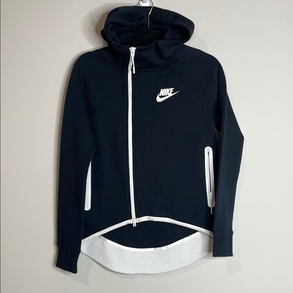 Nike | Women’s NSW Tech Fleece Full Zip Cape Jacket Black & White Size XS - Picture 2 of 7